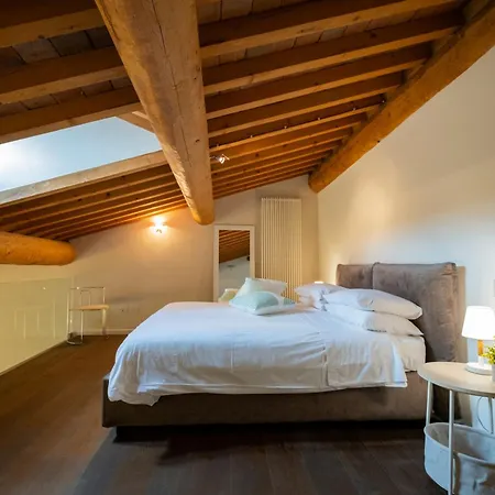 Stella - Centro Verona