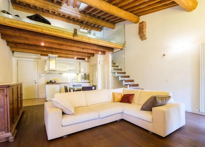 Stella - Centro Верона