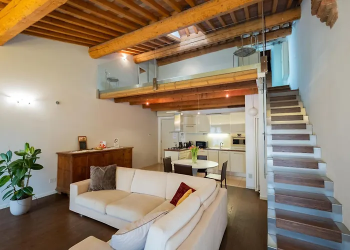 Stella - Centro Verona