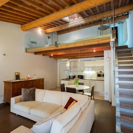 Stella - Centro 베로나